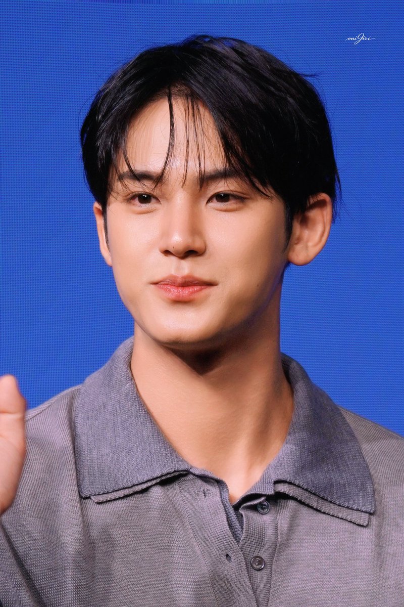 _oni9iri's tweet photo. 260711
> <

#민규 #mingyu  #ミンギュ  
#seventeen #세븐틴 https://t.co/k4oNeWOMSV