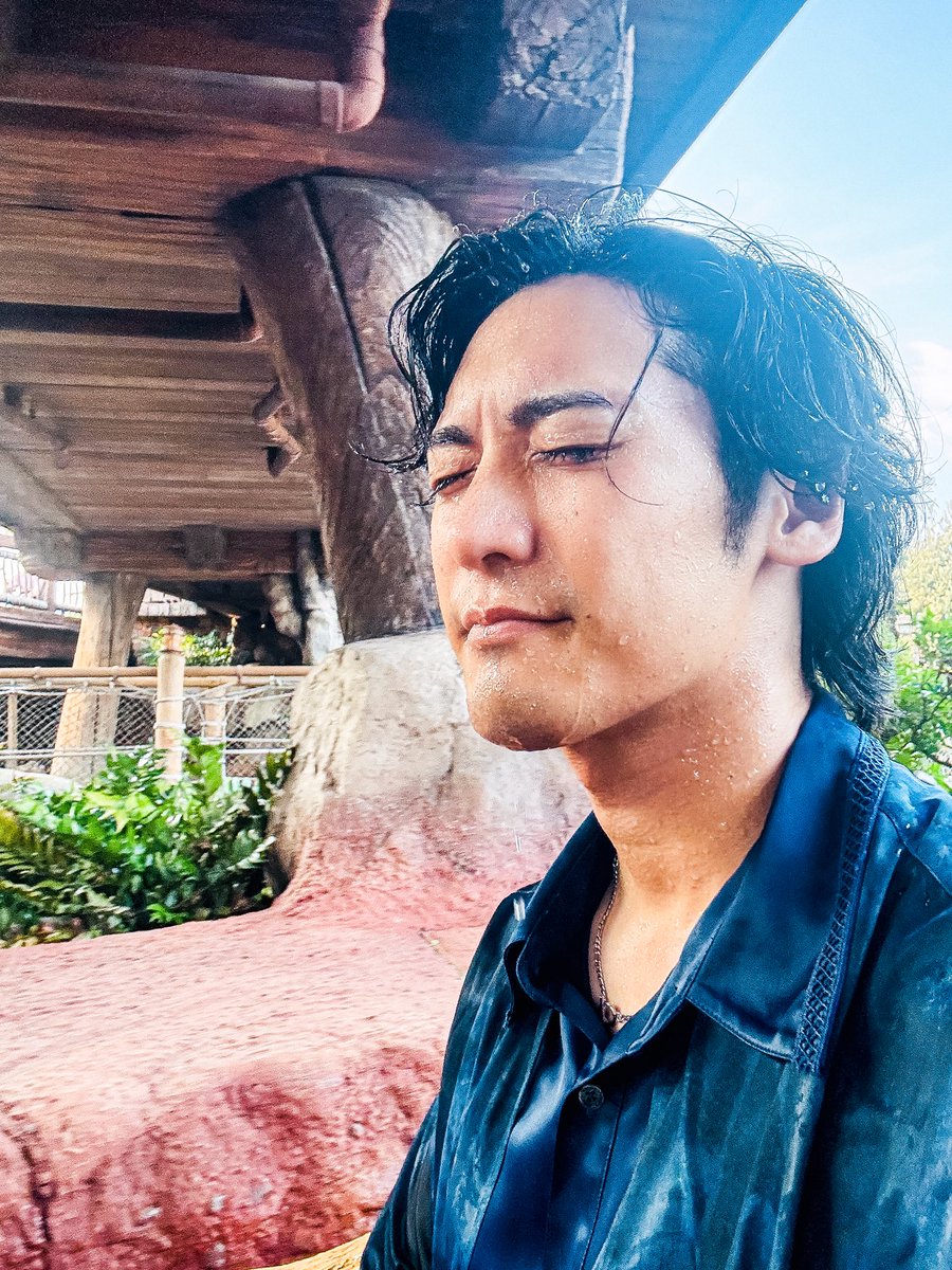 Jr.時代プラ写　スプラッシュ写真 スプラッシュ・マウンテン』でも真顔チャレンジを。 こちらは後日届く