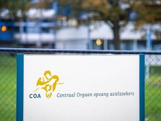 VBraeckenssieck's tweet photo. Vindt u ook niet dat het inmiddels de hoogste tijd is voor een orgaantransplantatie? Zieke organen kunnen we tegenwoordig gelukkig vervangen, zodat niet het hele lichaam aangetast wordt en sterft. Wat denkt u?
#COA #Asielindustrie #maffia #verdienmodel https://t.co/kGJZjOfnEb
