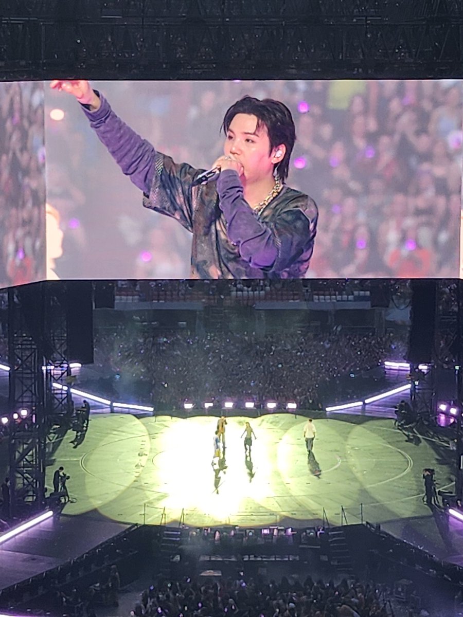 cypherluscious's tweet photo. Back home after a magical Munich trip filled with laughter, friends, ARMY, and ALL THE BANGTAN! This is what it's all about!

(Ignore the potato quality of my photos, please!) https://t.co/hebEJ79SwP