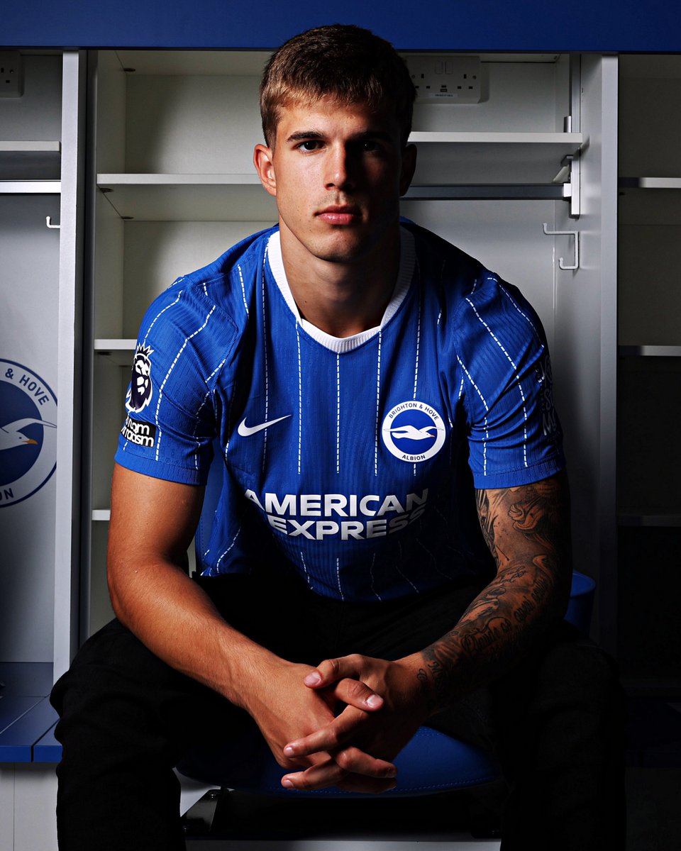 B24PT's tweet photo. Brighton bateu o seu recorde de transferência ao contratar o jovem central Luka Vušković por 54M€ + 4.7M€ em bónus. https://t.co/i2zcpOXtXh