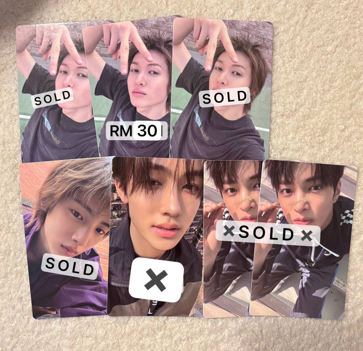 hyuuuuiinnn's tweet photo. WTS CORTIS DICE &amp; PC

- price refer pic

- on hand
- exclude postage
- serious buyer only

#pasarcortis #pasarcortismy https://t.co/iuXG2W9Gmk