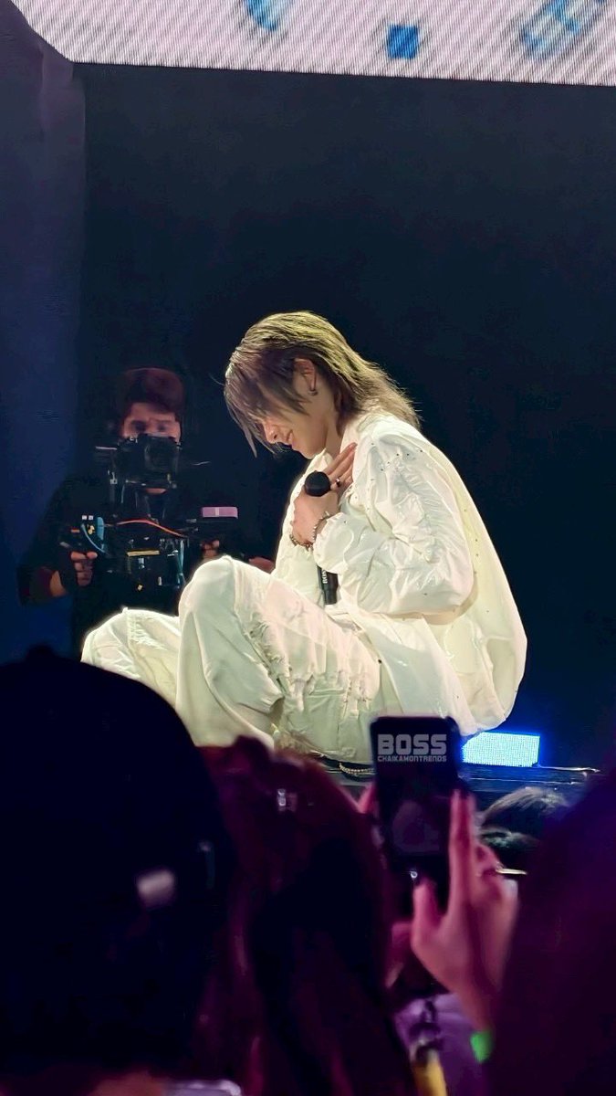 Bosstrend_'s tweet photo. ขอให้รอยยิ้มแบบนี้อยู่กับบอสไปนานๆ แล้วขอให้บอสอยู่เป็นความสุขให้พวกเราไปนานๆเลยนะเจ้าเจี๊ยบคนเก่ง (เฮียบอสไก่ซิงขาแด๊นส์) 

#EveryMomentWithBOSSCKM https://t.co/iw0hzwPFbW