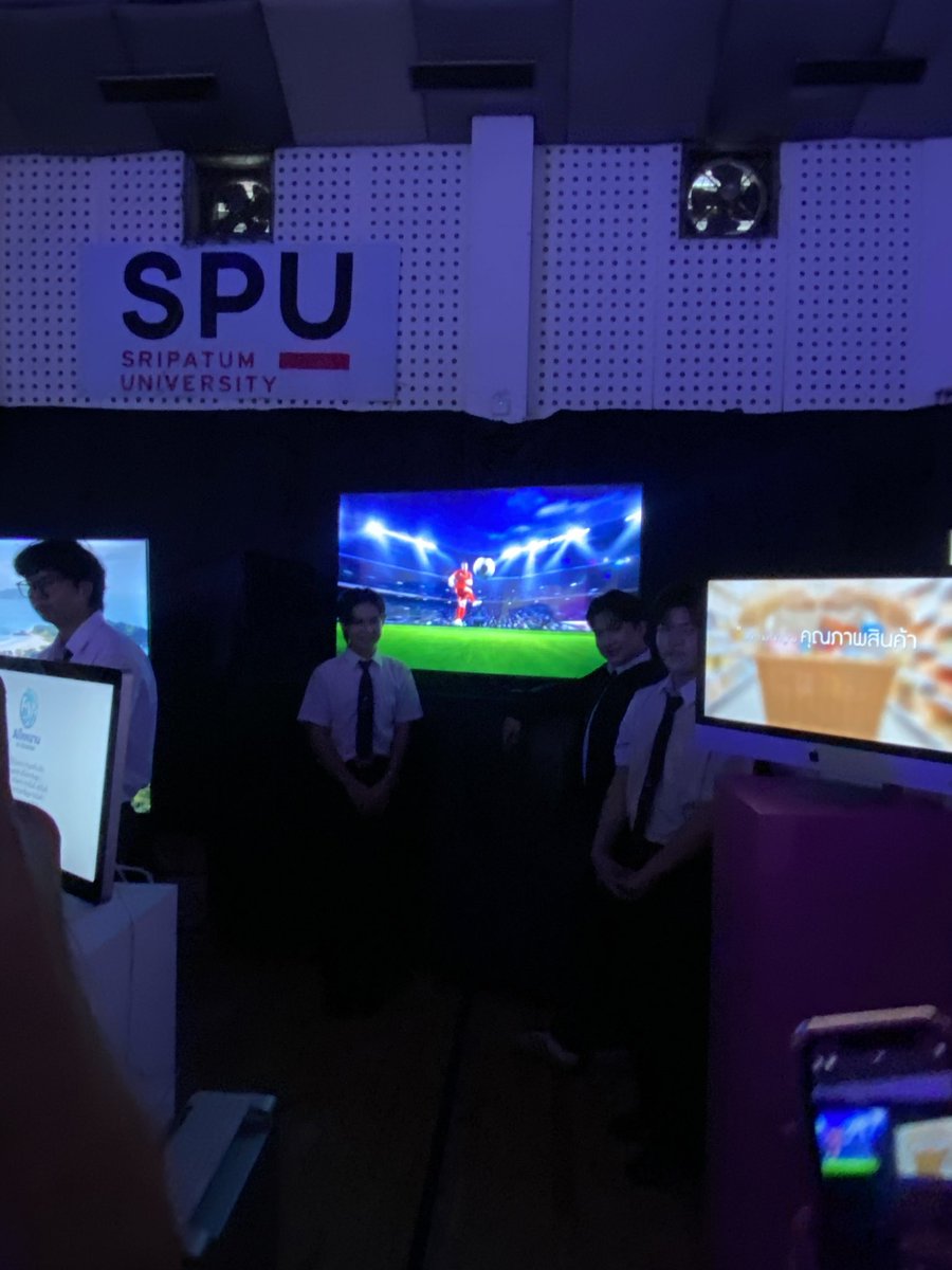 summerxi13's tweet photo. ตัวอย่างผลงานสวยๆพี่ๆเพื่อนๆน่ารักมาก

#SPUCAaiShowcase https://t.co/pIOPLTstlv
