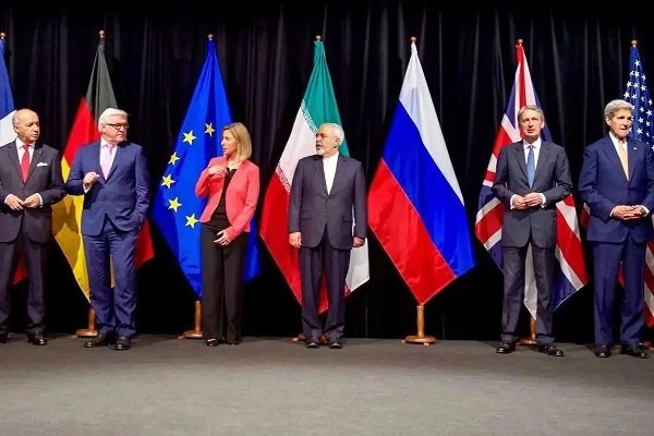 journalist13655's tweet photo. امروز سالگرد نهایی شدن. #برجام است و این روزها بیشتر می فهمیم که برجام چه شاهکار بزرگی بود ؟ متاسفانه تکرار نشدنی https://t.co/DZKKMxMwYx
