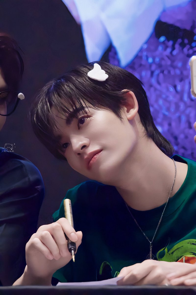 xinxin tweet media