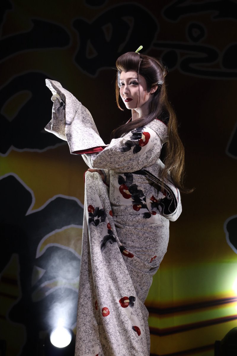oe_9987's tweet photo. さくら祭り

🎶みだれ髪

#劇団殿下
#さくら　さん
#片岡演劇道場 https://t.co/HUeDKnHDZ8