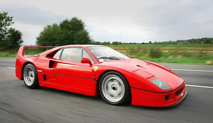 everythinggcars's tweet photo. did you know, Though officially unveiled a day earlier on July 21st, the iconic Ferrari F40 was formally presented at the Maranello factory on July 22, 1987. It was the final supercar that Enzo Ferrari personally approved, designed to celebrate the company's 40th anniversary. https://t.co/6eCu9iBlmn