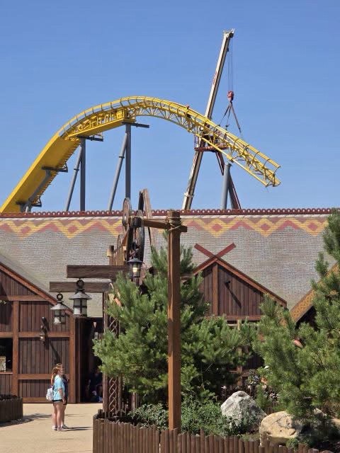 Theme Park Guide tweet media