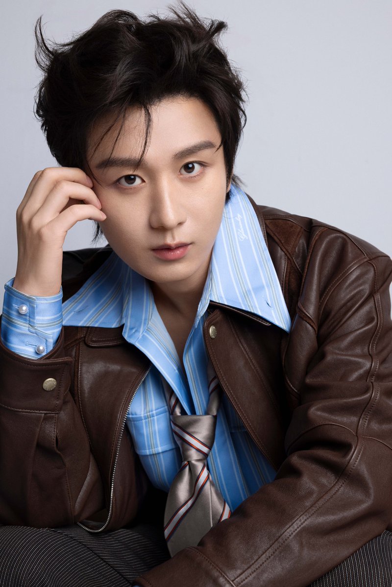 ThailandYo71826's tweet photo. #เฉิงอี้ #ChengYi หล่อแบบนี้ จะไม่ให้ตกหลุมรักได้ยังไง

#YOUKU #YOUKUThailand https://t.co/OT7W9HdSqZ