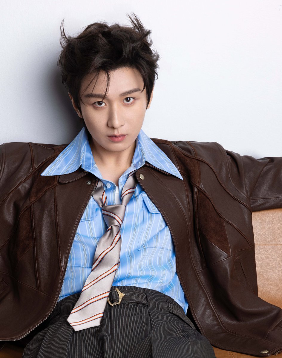 ThailandYo71826's tweet photo. #เฉิงอี้ #ChengYi หล่อแบบนี้ จะไม่ให้ตกหลุมรักได้ยังไง

#YOUKU #YOUKUThailand https://t.co/OT7W9HdSqZ