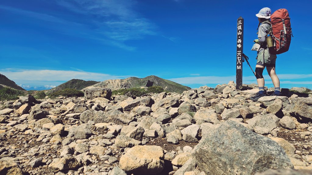 hal_boo's tweet photo. はじめての九州テン泊山行
くじゅう連山
すんばらしい、地球の鼓動を感じた

次は秋に100マイル走りに九州戻ってくるぞー！！ https://t.co/zaXQQFwPTp