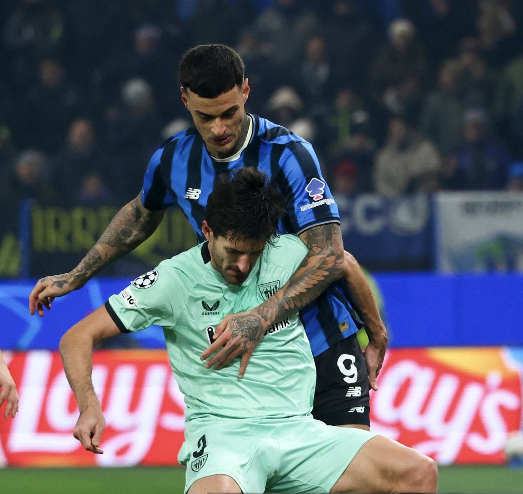 FocusZingonia's tweet photo. #Atalanta, l'#Inter si tira indietro per il Bortolotti: sfiderà l'#AthleticBilbao.🇪🇸

Dopo l'affare #Palestra, la società milanese ha deciso di non giocare il Trofeo con l'Atalanta.❌ https://t.co/jbfCbFOxXM