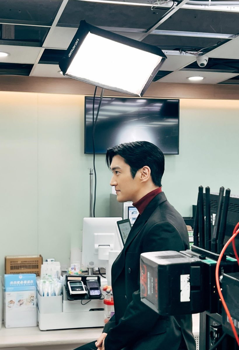 Pure Siwon tweet media