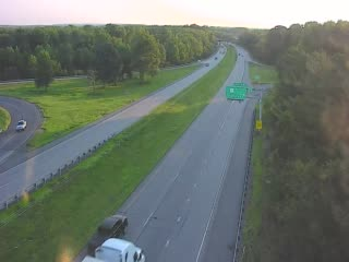 tmabucks's tweet photo. Commuter reminder you can always view photos & videos of current I-295/I-95 traffic conditions at https://t.co/Xa63lXNzuN before hitting the road!
#95Revive | @511PAPhilly https://t.co/l6Y5aRijxi