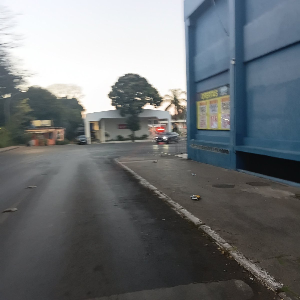 elizeusantos's tweet photo. #BomdiaDF. #Brasília.
À @CelinaLeao, governadora do Distrito Federal:
És mandante desses grampos. Se não fosse, a Polícia Civil teria sido repreendida. SÃO ILEGAIS. É COAÇÃO, 147-A, PREMEDITAÇÃO DE HOMICÍDIO E TENTATIVAS SEGUIDAS DE HOMICÍDIOS.
@Gov_DF.
#NoNazis, Brasil 🇧🇷. https://t.co/Ke06UcJamx