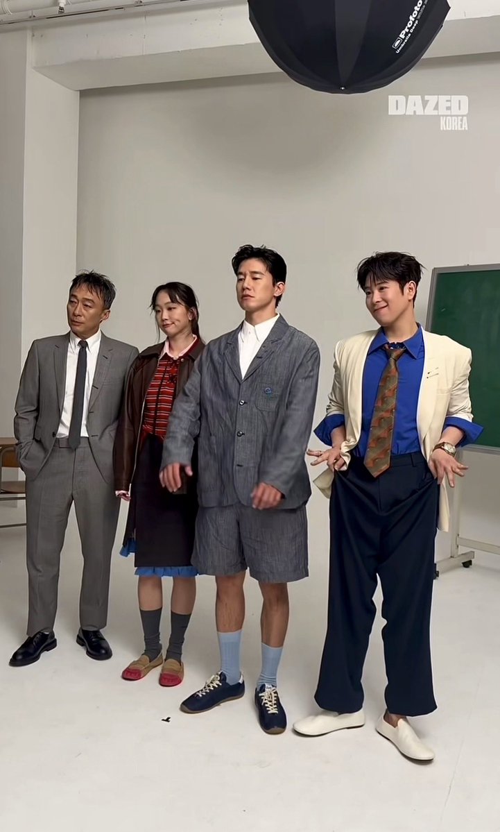 kdrama_menfess's tweet photo. •kdm• Geng BPHP Photoshoot Preview 🔥🔥 ga sabar fotonya rilis nanti🫶

cr: dazed korea, seojjo5
https://t.co/EN5as4TXVF