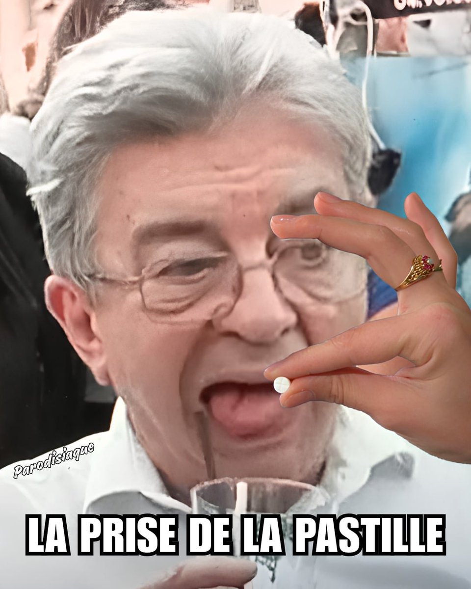Parodi_siaque's tweet photo. Bon 14 juillet à tous ! 💊🇫🇷
#RetirezMoiPhotoshop #Melenchon https://t.co/sUV9Hz2xHw