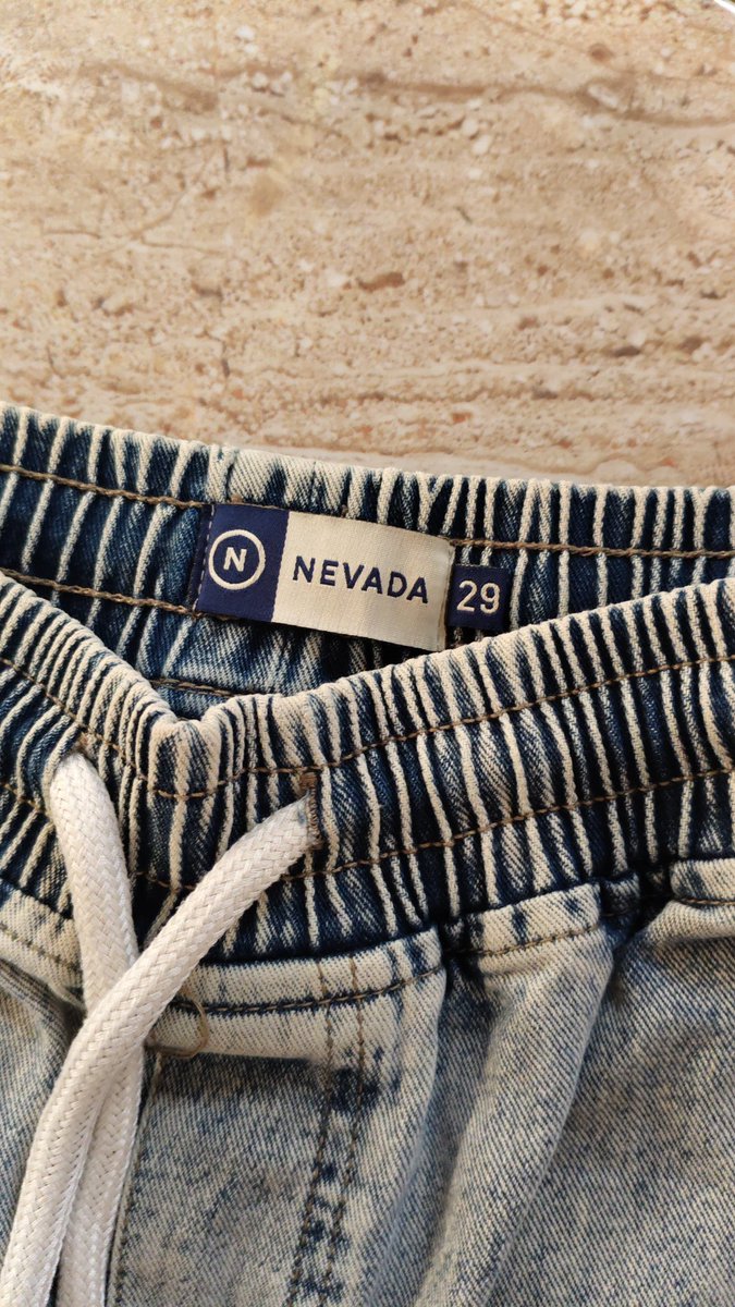 jy_ykzz1's tweet photo. wts pleloved baju dan celana pemakaian pribadi good condi bisa oren, jogger jeans merk nevada uk 29 https://t.co/1Nu9phpvK6