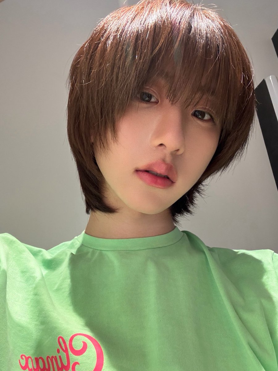 amamkano's tweet photo. 개미녀 https://t.co/msZoGG4Qkk