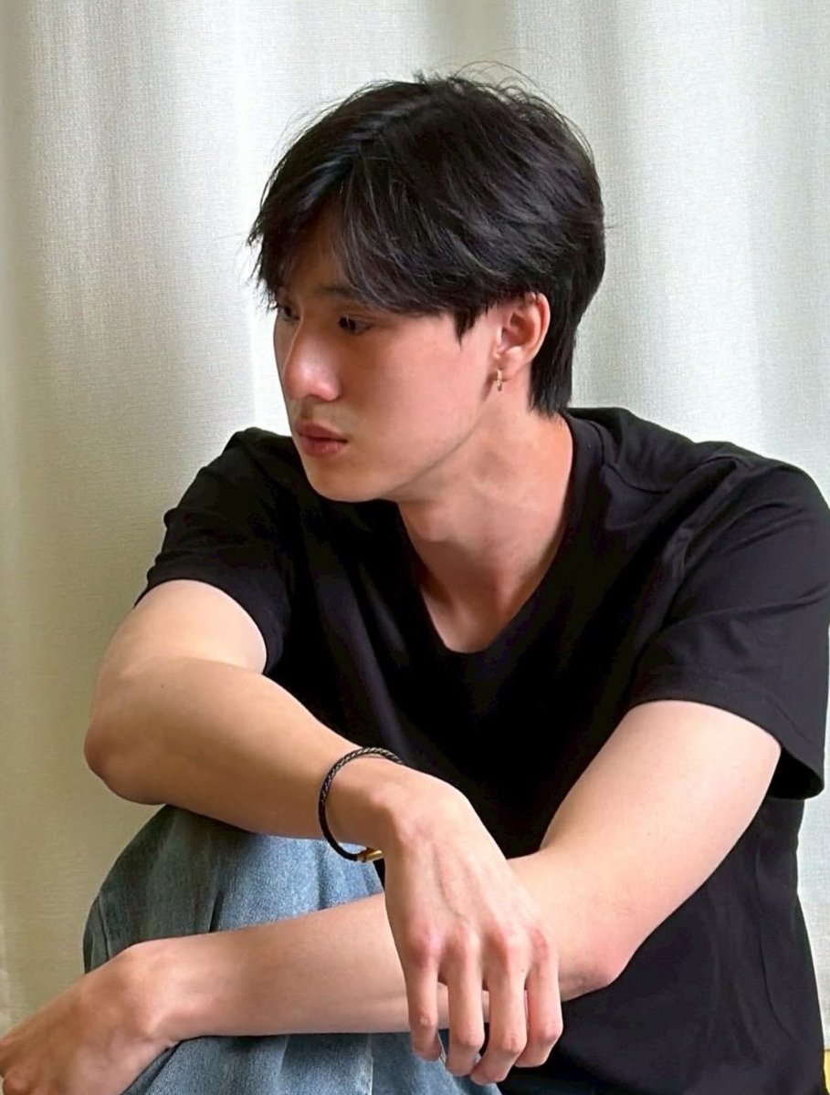 meepangg's tweet photo. กี้ดดดด รูปดิวธีตอนเวิร์คช้อปกันเหรอ ฮืออๆๆๆๆ ได้เห็นสักที เคมีไรเนี่ย แค่นั่งด้วยกันเฉยๆยังฟินเลย🫪 มีตอนเฮียภัทรกับน้อฃแพรวด้งย น่ารักอะ🤏🏻🥺

#MrKillSeries
#MrKillSeriesEP2
#dewtee #ดิวธี https://t.co/g70EarQvLN