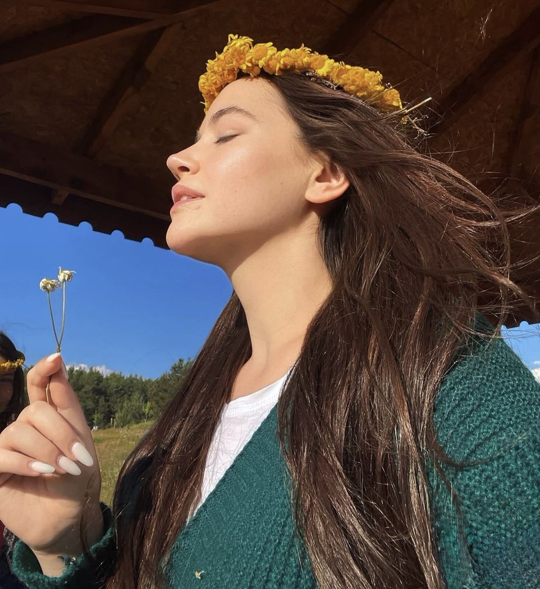 tulin637189's tweet photo. duru güzellik 🌸💚🤍

#YağmurYüksel https://t.co/isELXum4Kb