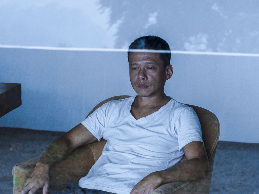 TheFilmStage's tweet photo. Tsai Ming-liang on his next “very unique and one-of-a-kind narrative film”: “The way that I see this is sort of semi-narrative: you can say that it’s a narrative film, but you can also see this as completely different from the conventional narrative film. I also have the intention to somehow use this particular new film that I am envisioning to work with and to reunite all the actors I have worked with in the past, for all my previous films, into this particular film project.”

Read our interview with the director: https://t.co/6Q1Xq2iBDS