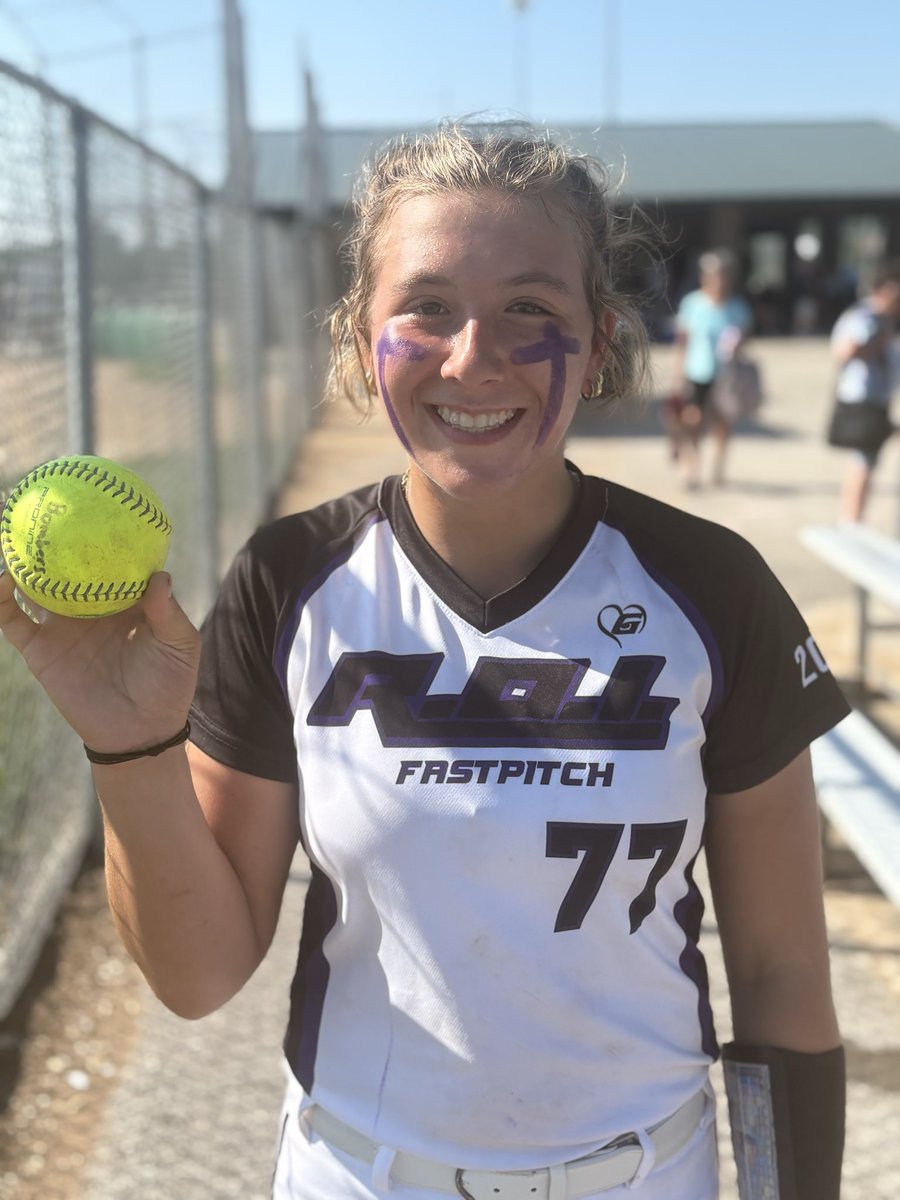 roimidwest's tweet photo. R.O.I. Midwest-Kessler 15U 9️⃣ | Turnin 2 Nationals 0️⃣

@RaeganBrandt 2-3, 2B, HR, 4 RBI
@GabriyellaK 2-3, HR, 2 RBI
@VaiVasques2028 1-2, 3B, 2 RBI

@Tagen22 Complete-game shutout (
(5 IP), 2 H, 0 R, 6 K

@ROIFASTPITCH @MidwestPremierS @tagupSoftball @LineDsoftball @ExtraInningSB @SoftbalAmerica