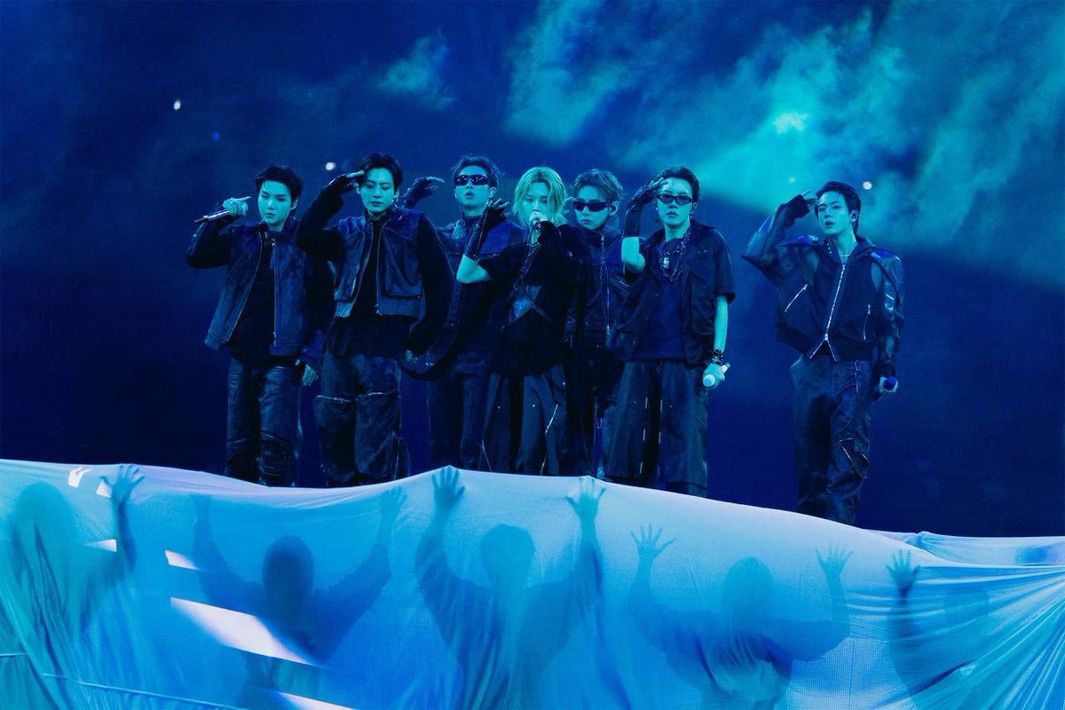 BackTheSoul's tweet photo. 🌐 | INFO

"SWIM", do #BTS, tornou-se a primeira música de 2026 e a mais rápida a ultrapassar 700 milhões de streams no Spotify, alcançando a marca em apenas 114 dias.

Esta é a 12ª música do BTS a atingir esse feito, consolidando o grupo como o artista asiático com o maior número de músicas a superar 700 milhões de streams na história do Spotify!

Músicas do BTS que alcançaram mais rapidamente 700 milhões de streams no Spotify:

1. SWIM — 114 dias
2. Dynamite — 185 dias
3. Butter — 211 dias
4. My Universe — 317 dias
5. Boy With Luv — 834 dias
6. Permission to Dance — 1.202 dias
7. Life Goes On — 1.236 dias

Cr: taegi_outro | 🐚