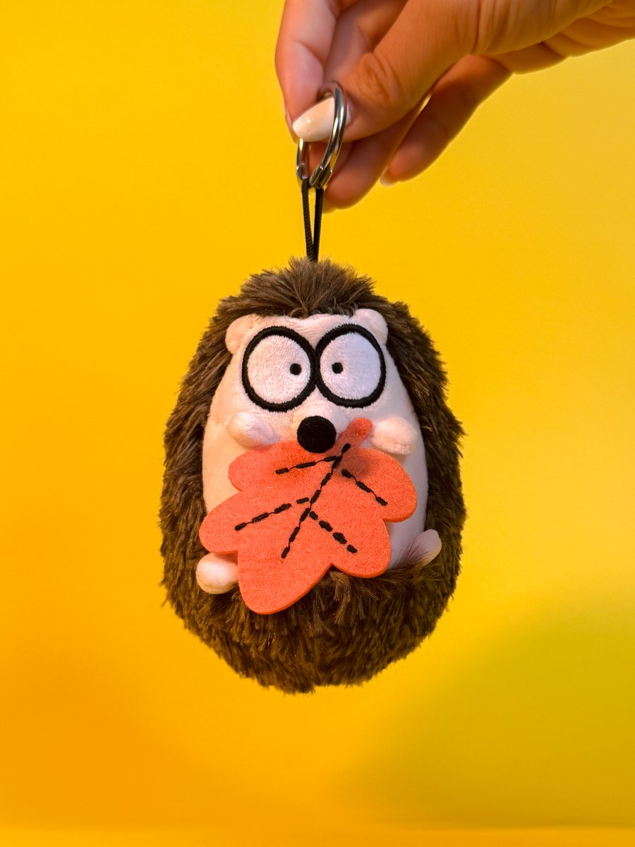SimonsCat's tweet photo. Last Chance - Cute and squishy plushies ready for you! Shop the trio here: https://t.co/5YAm34gB7Z 😽😻🦔 https://t.co/OTivFxhRWx