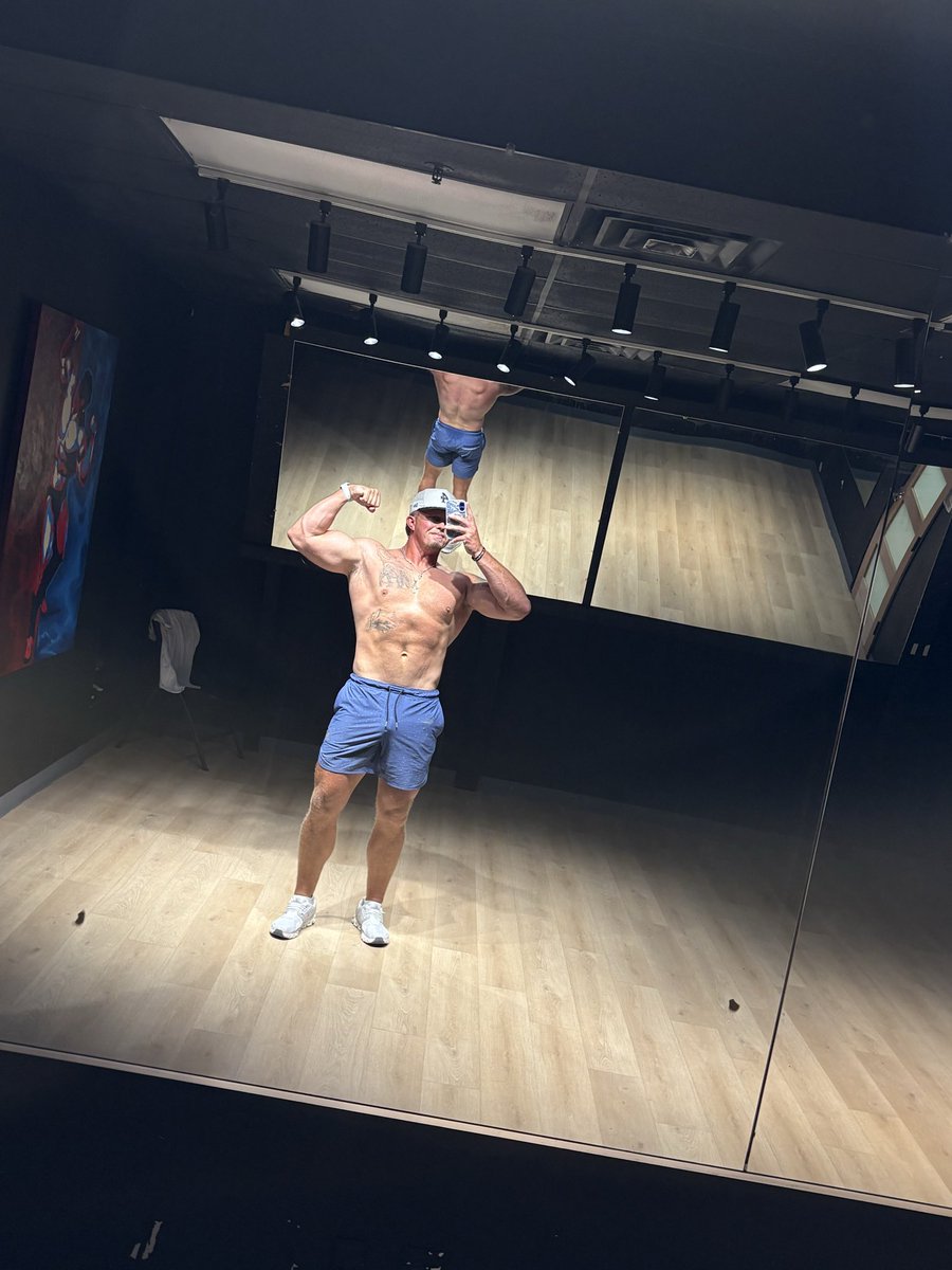 ClarkKersh's tweet photo. Pump was pumpin after back day https://t.co/IxOLEcsD0i