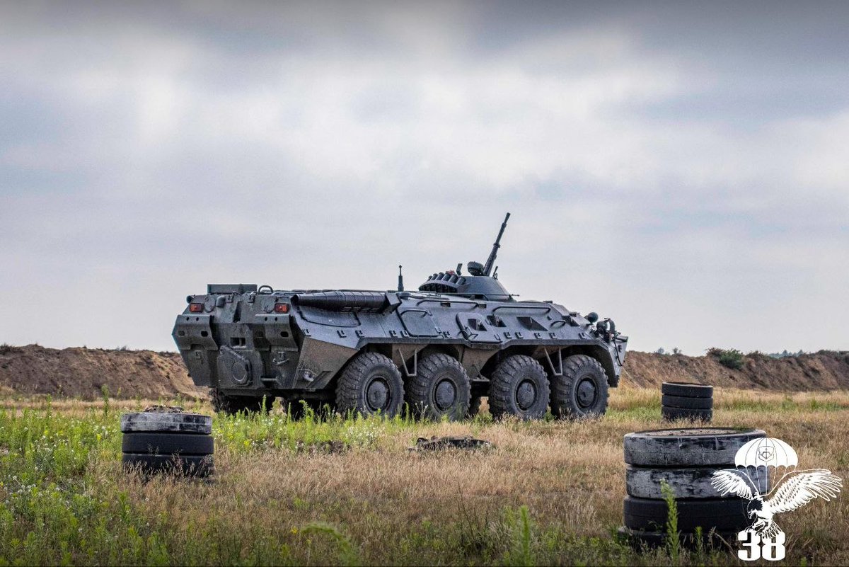 TheGreyPatriot_'s tweet photo. 🇧🇾🇷🇺 Today's training of troops from 38th Brest Separate Guards Air Assault Brigade at "Brest" training ground.
#Belarus #Russia #Belarusian #Today #VDV #Airborne #Paratroopers #Tactical #Training #AK74 #BTR80 #RPG7 https://t.co/eXB9IRo0yL