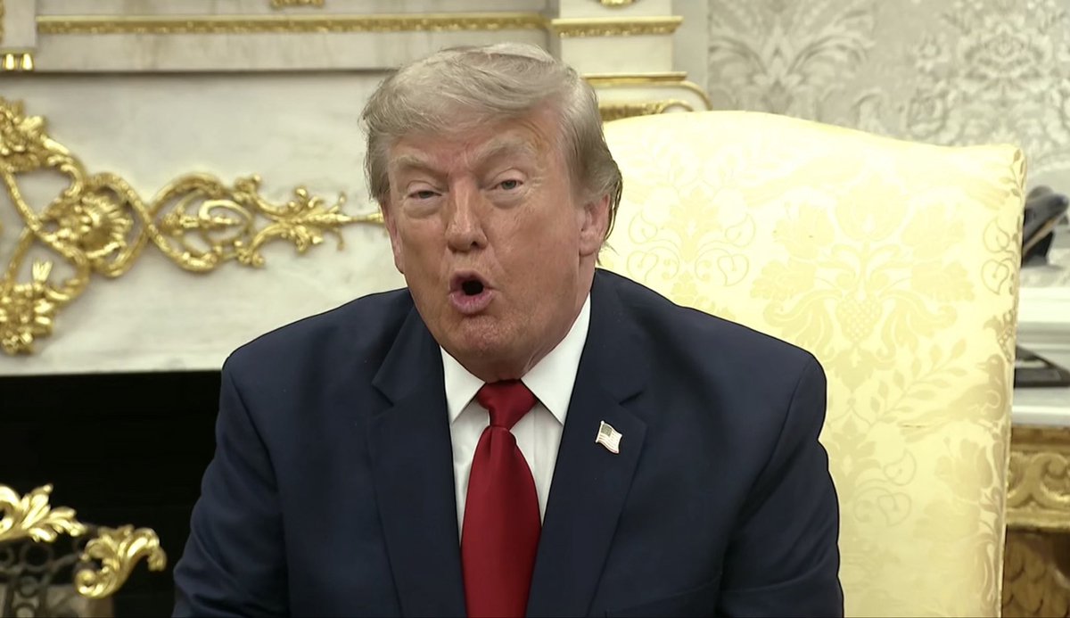 JenniferJJacobs's tweet photo. Trump on inflation: "Remember that for the midterms. I say to that camera. Remember that because nobody else could do it. Prices are way down. Prices are coming way down and we're going to bring them much lower yet." https://t.co/pt7zHMV0Fr