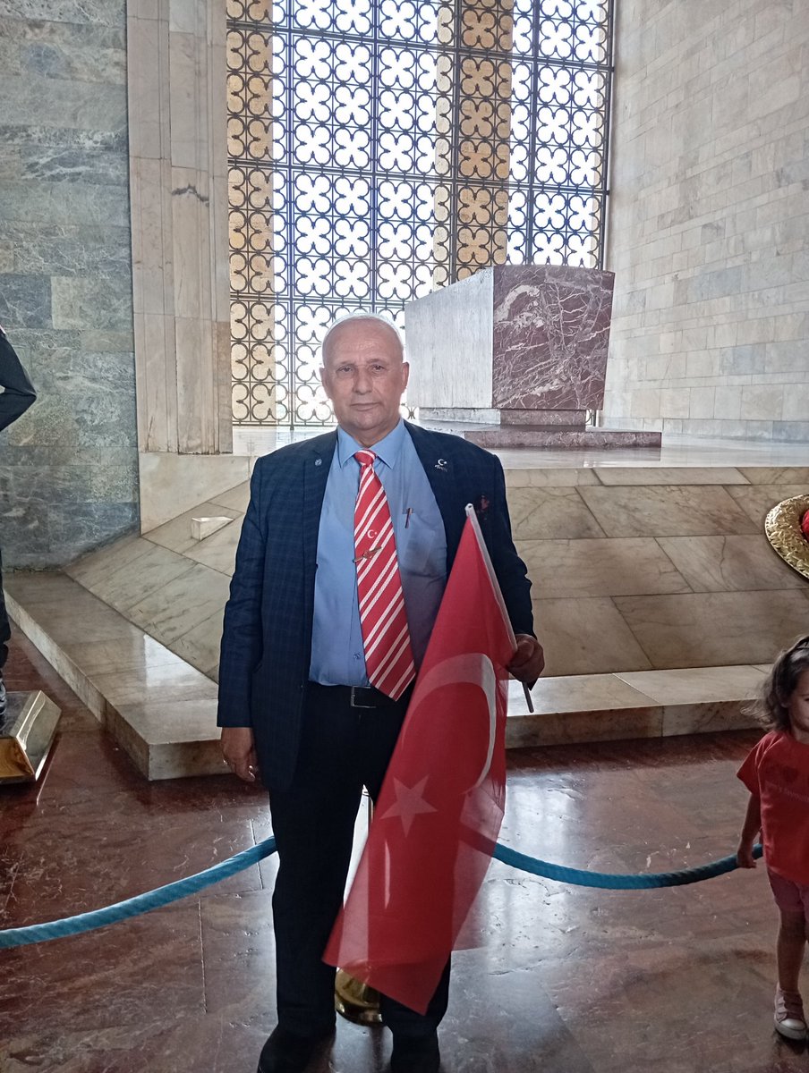 CevikSebahattin's tweet photo. 15 TEMMUZ MİLLİ BİRLİK GÜNÜ  BİRLİK VE BERABERLİK HER ZAMAN HERYERDE MİLLİ BİRLİK VE DEMOKRASI VE SONSUZA DEK CUMHURİYET ALLAH HAİNLERE FIRSAT VERMESİN https://t.co/50N9LErVZ7