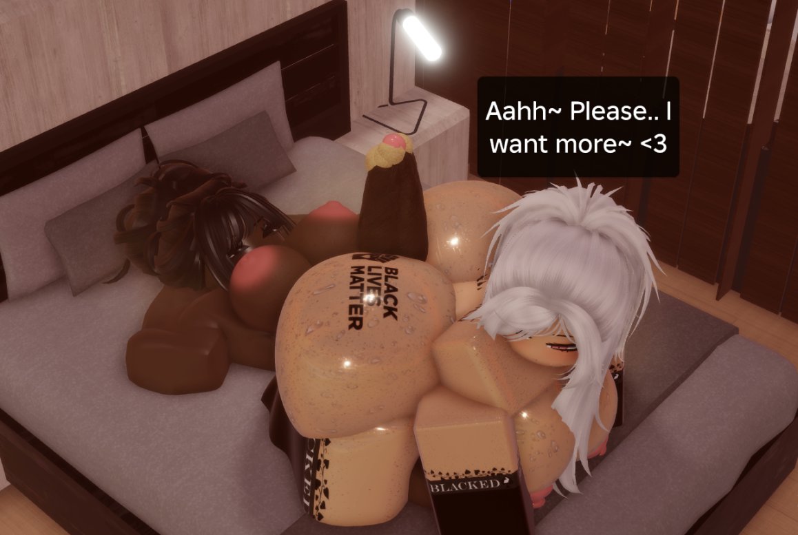DarkEbonyGoddes's tweet photo. lil' teaser with this PHAT cutie. @VelvetLuff 

#robloxcondos #robloxsex #robloxfuta https://t.co/r8bzGwupEW