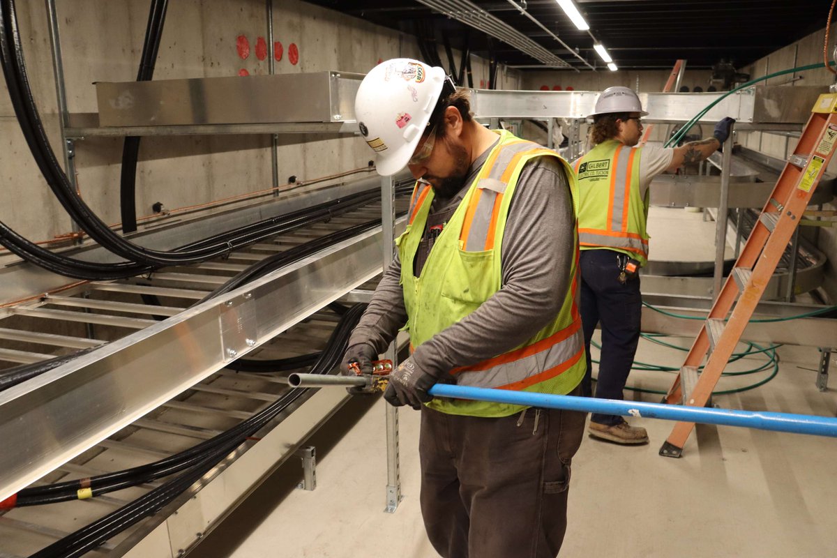 WendtCannon's tweet photo. Great work takes a great team. Our crew brought the collaborative expertise needed to safely power complex research and healthcare infrastructure at the @uarizona.

#CannonAndWendt #ElectricalContracting #UofA #HealthSciences https://t.co/Lgo6qfE3Pl
