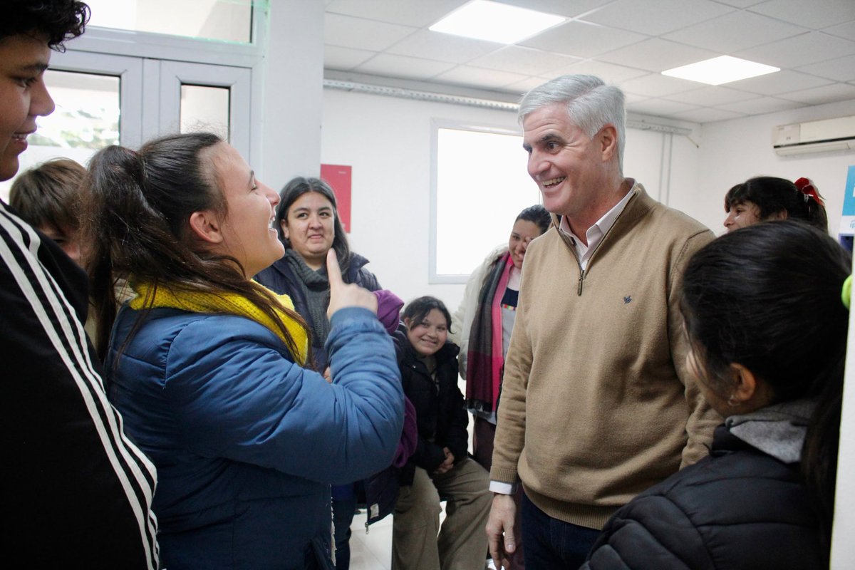 MateoRossiFR's tweet photo. @TrabajoPBA @BAProvincia @Kicillofok @SergioMassa @waltercorreaok la inclusión socio laboral, convencidos de que una condición de discapacidad nunca debe ser una barrera para acceder a un empleo digno.

#Gestión 🇦🇷 https://t.co/TazmpaOLQJ