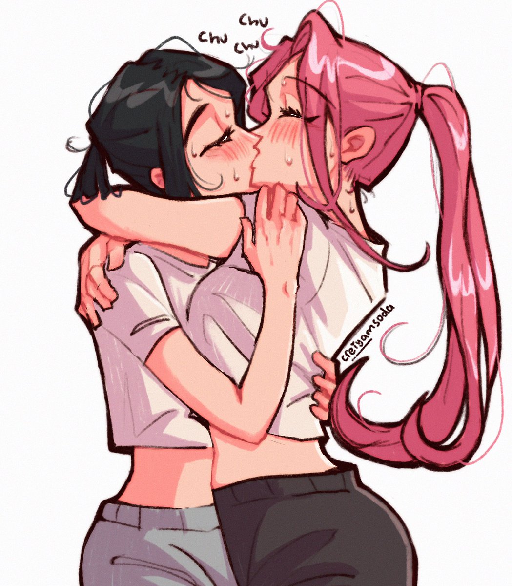 creiyamsoda's tweet photo. girlfriends :3

#mizisua #alnst #zomst https://t.co/yiba1VyNdB