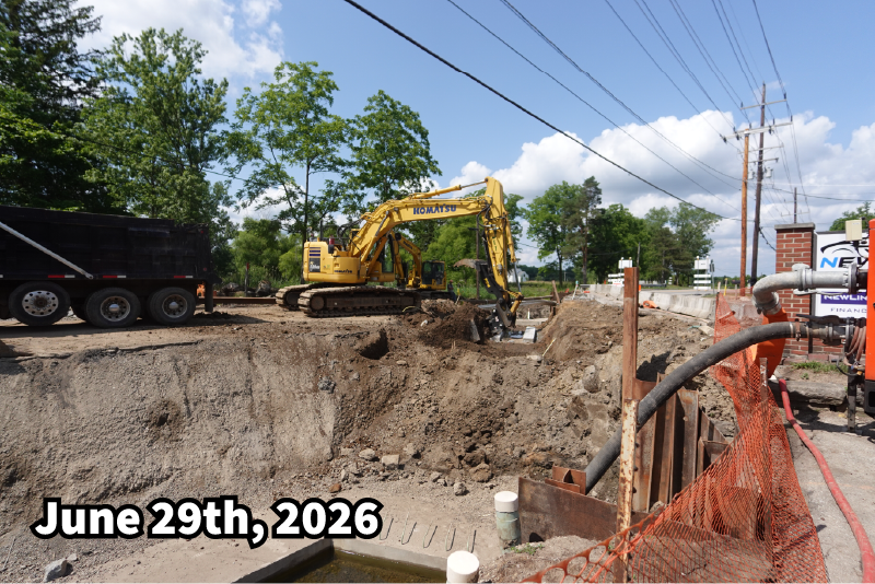 ODOT_Cleveland's tweet photo. A lot of work can get done in not a lot of time. The 2-week difference near the intersection of 322 and Caves demonstrates that clearly.
#construction #repair #constructionlife https://t.co/W5UdlNP0EO