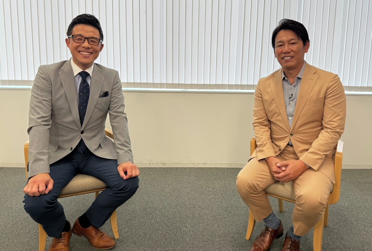 cbcspoon1053's tweet photo. 井端弘和さんと対談をしました。3年間の侍監督経験からトップになる選手は考え方が会う度にレベルアップしていたそうです。「森下とかサトテルとか」とタイガースの選手の名前がよく出てきました。今後、ドラゴンズの選手が1人でも多く日本代表に選ばれますように。詳しくは今週の「スポ音」で！ https://t.co/dK1z7V2ov1