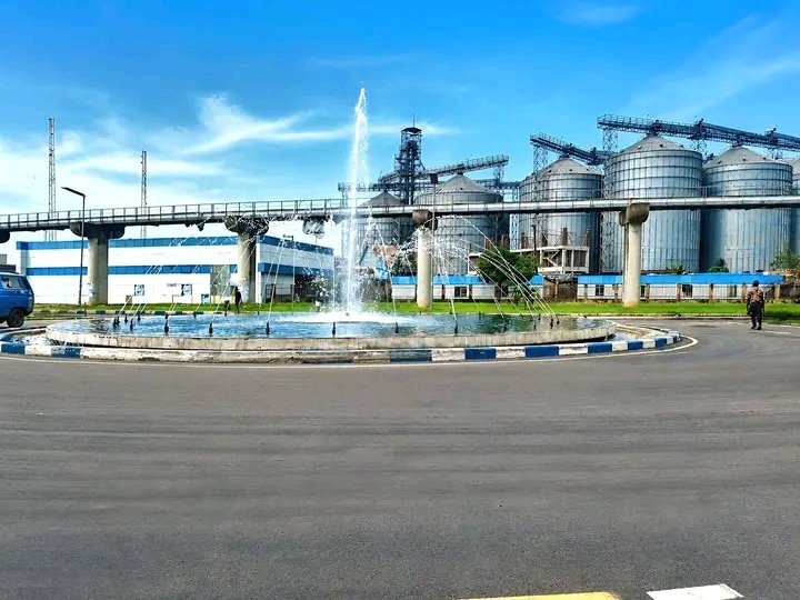 NgohPrince's tweet photo. Apart from being the safest city in Nigeria, Port Harcourt is also a beautiful city rich in culture and food.
Who goes there na!!! https://t.co/jwgAd89b83