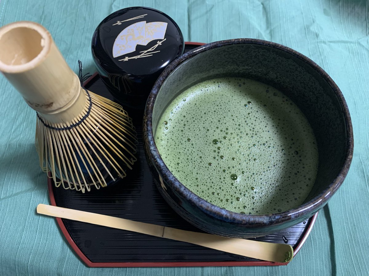 st_trns's tweet photo. 抹茶セットを購入🍵
一気に和。お茶菓子も常備しておきたい🌸 https://t.co/lEYxzEauqt