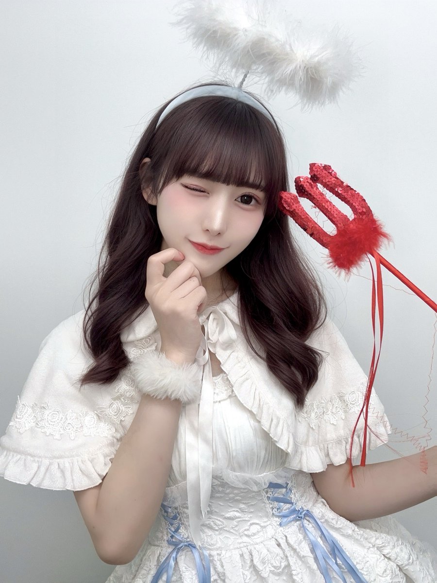maid_miyuna's tweet photo. 天使の言うことが聞けないのですか？🏹😈 https://t.co/ljTSLMrULV