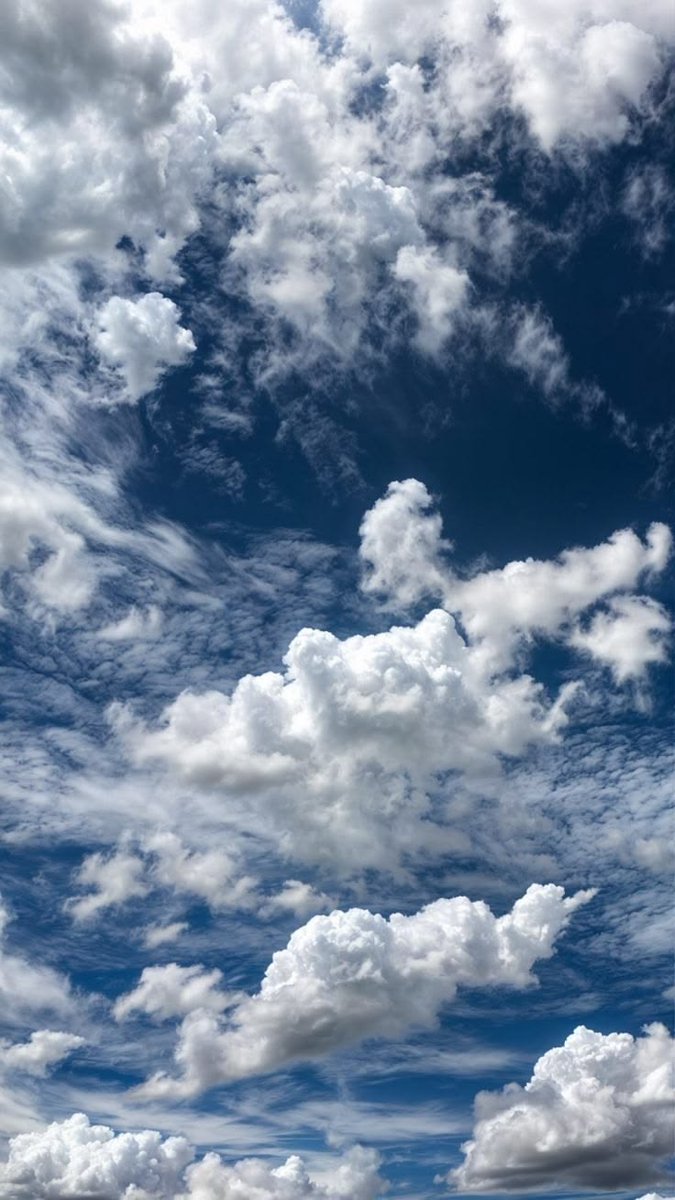 NitinOmar6's tweet photo. The sky never looks the same twice https://t.co/AdL7y230f2