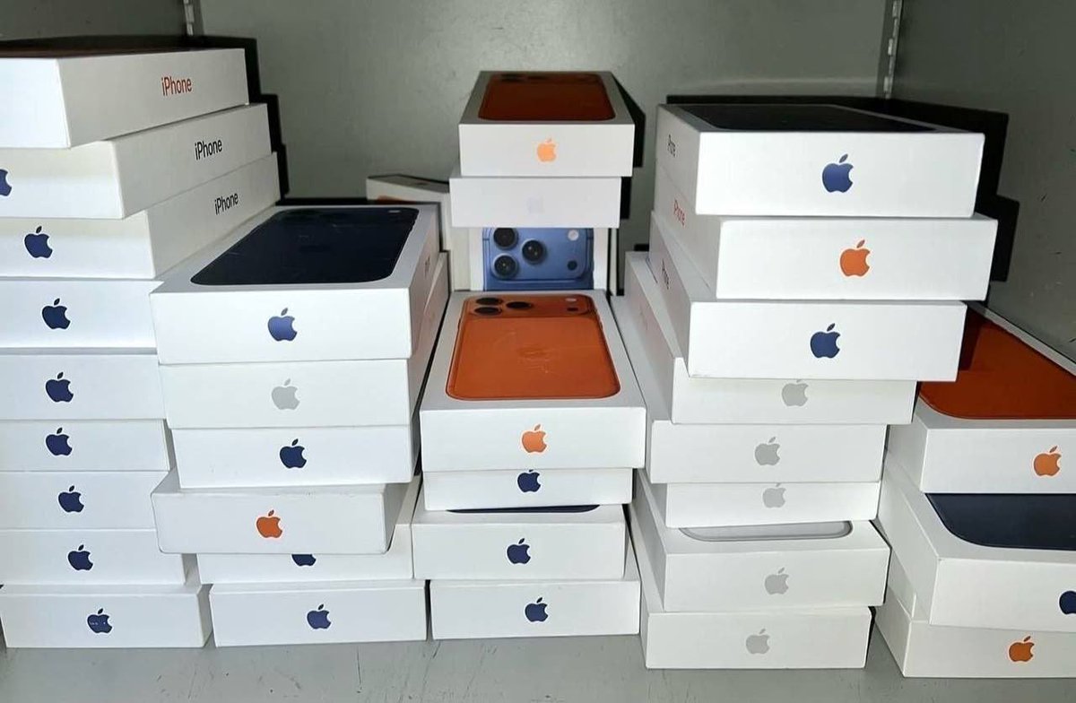 PiNetworkAlerts's tweet photo. Yoo @grok in exactly 24 hours pick 20 random people from my replies to win a new iPhone 17 pro max.

RULES: like this tweet, comment 'DONE' and you should follow @BitcoinIntelX

*WORLDWIDE SHIPPING*

Thanks and good luck! https://t.co/sVFgHD9eFJ