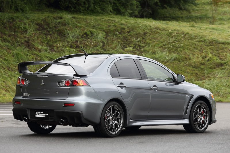 tkrataj1's tweet photo. Mitsubishi Lancer Evolution X Final Edition https://t.co/giPW0vNi0P