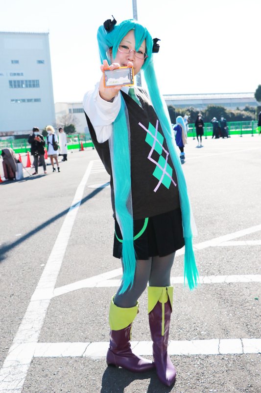 yachi_rock's tweet photo. cosplay

シンカリオンの発音ミク
model:日向舞さん

#コスプレイヤーさんと繋がりたい #カメラマンさんと繋がりたい https://t.co/cfaLQgGpZK