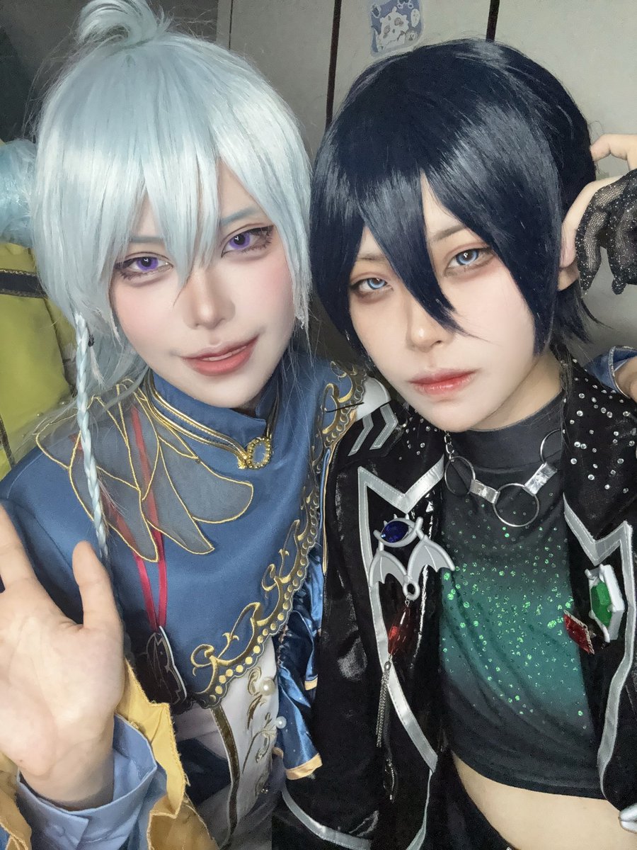 min_mci2's tweet photo. enst cosplay
⚠1部装飾不足 https://t.co/MFFUMwwLCd