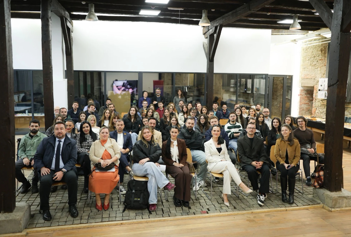 UNDP_Kosovo's tweet photo. With Luxembourg's aid, creative industries sector in Kosovo is flourishing.
🌱 Boosted funding for MSMEs
💼 Placed 100 youth in internships
🏛️ Transformed vacant public spaces into vibrant cultural hubs
Investing in the creative sector is investing in future.
#LuxAid https://t.co/bKBl7eHAiH