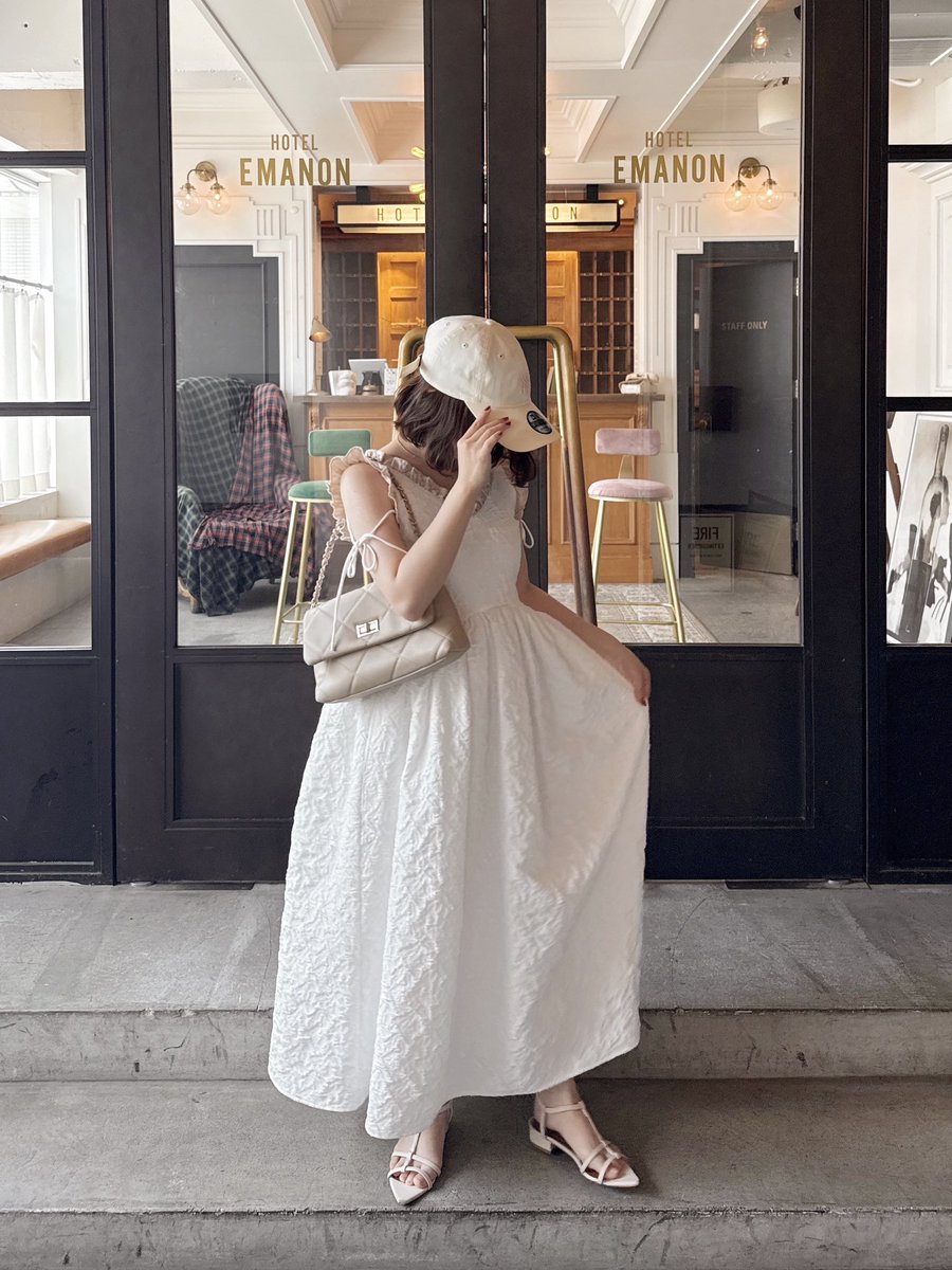 _s____olu's tweet photo. 夏ワンピとNEW ERA🌼
今日暑かった〜〜
#日常垢 https://t.co/ix8e19WeIf